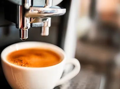 machine à café à Saint-Amand-Montrond près de Bourges dans le Cher 18
